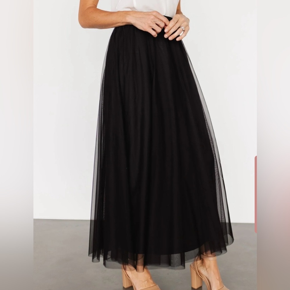 Tulle Maxi Skirt size M